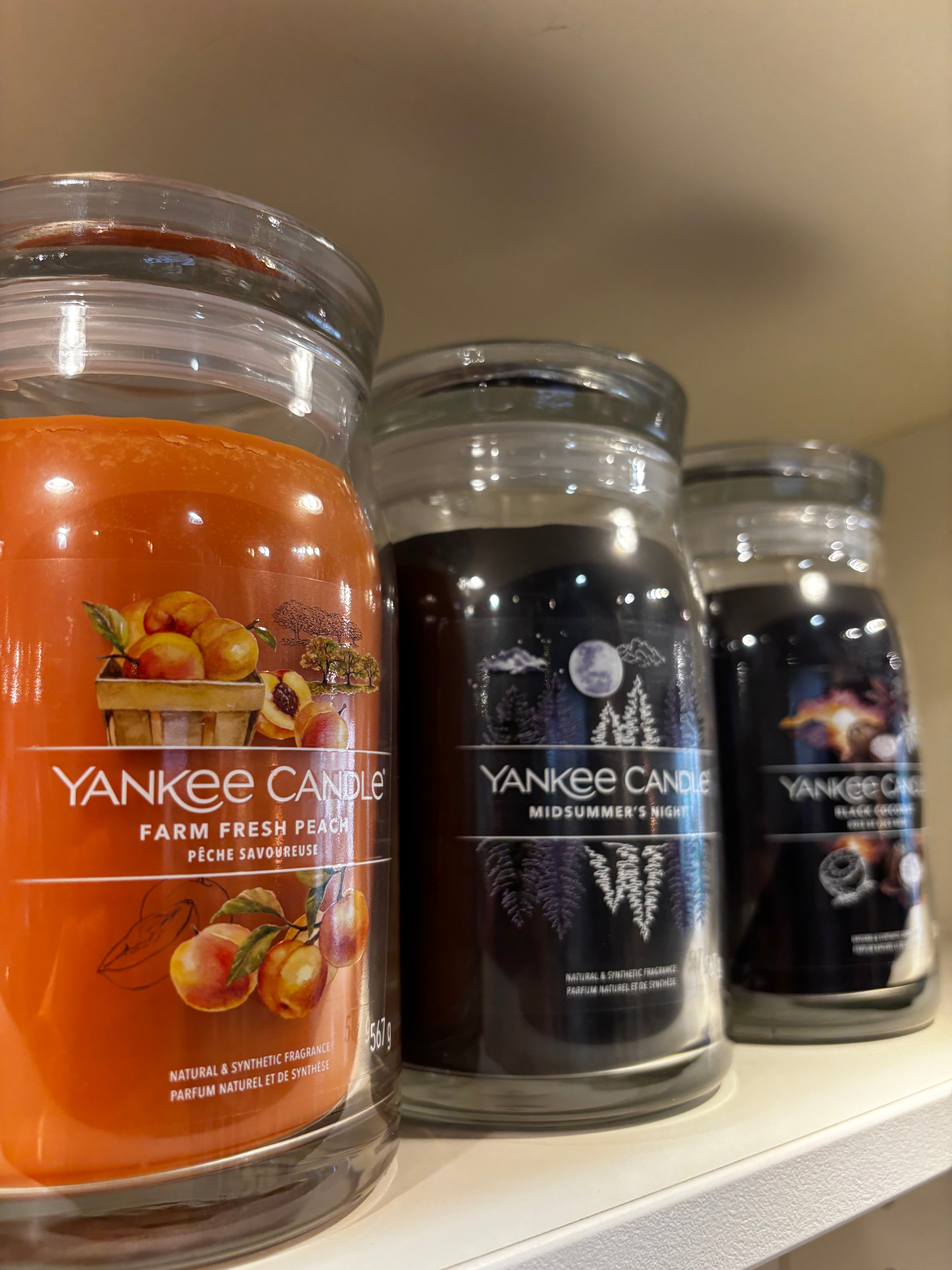 Yankee Candles Large jars fantastic fragrances